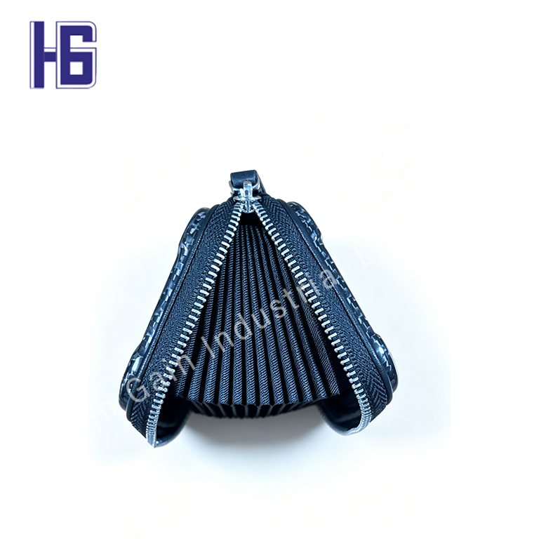 Carbnon Fiber Card Holder best
