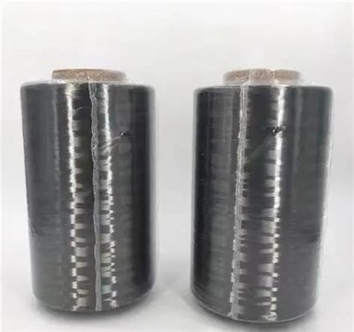 Differences between carbon fiber T700 and T800
